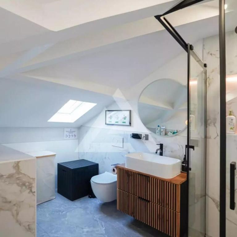 Monte Carlo Monaco Border - luxury, modern, cozy with home feelings and See View - Two-Bedroom Apartment - 17