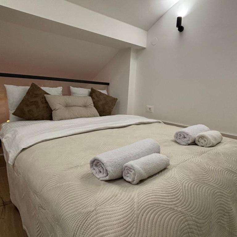 EPICENTAR Luxury Jacuzzi & Sauna Apartment in Baščaršija - Private Spa Experience - Apartman sa 1 Spavaćom Sobom - 12