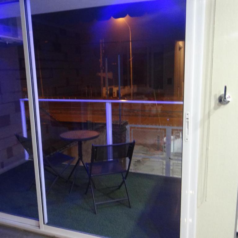 CLAREMAR, Departamentos frente al mar, Mar del Plata - Apartamento de 2 dormitorios con balcón y vistas al mar - 1