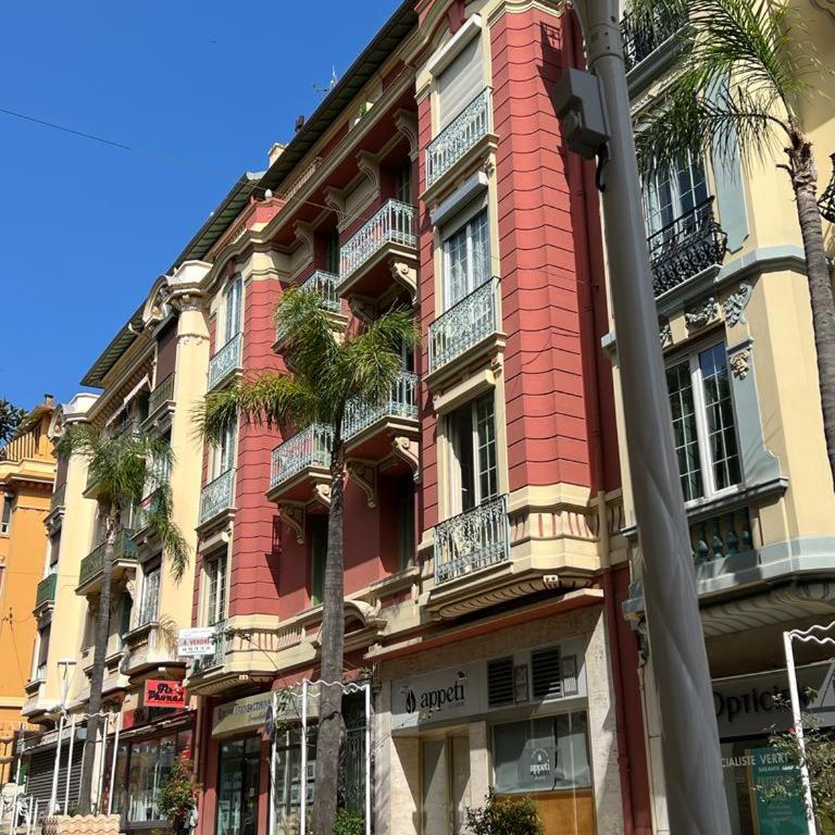 Monte Carlo Monaco border, hypercenter, familly friendly - Appartement 2 Chambres - 17