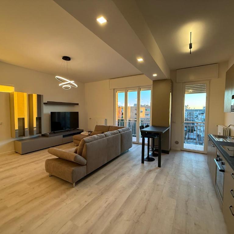 Modern & Chic, 3 Bedrooms, 2 Baths and Balcony - Appartamento Deluxe con 3 Camere da Letto - 16