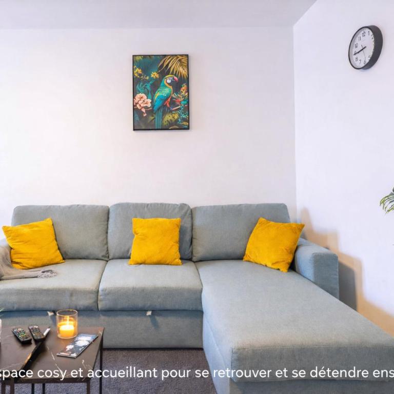 La Pause Franche - Familles et pros, parking, 2 sdb, 9 pers - Three-Bedroom Apartment - 16