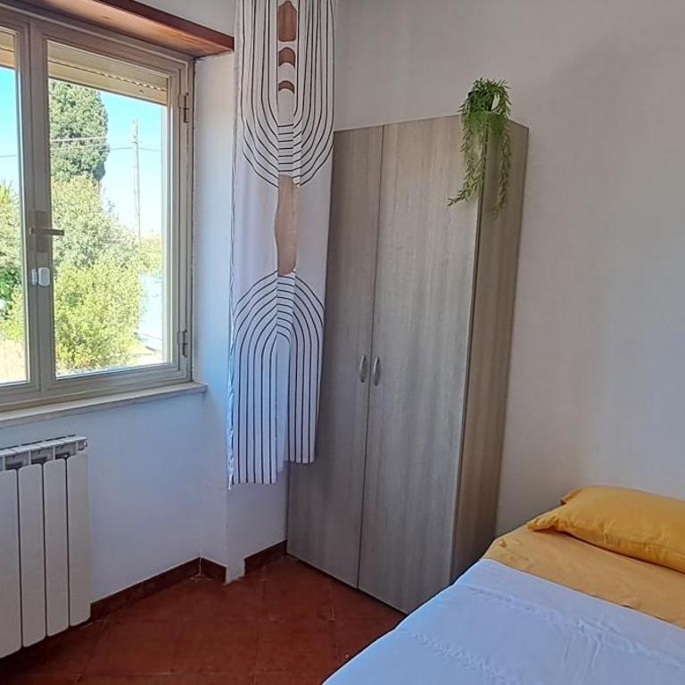 The Rainbow House - Two-Bedroom Apartment - 10