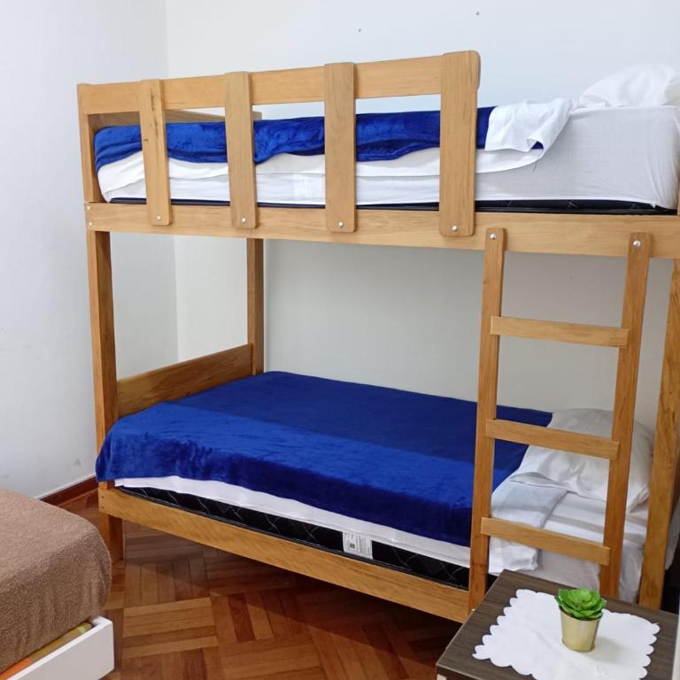 Gutierrez Hostel - Classic Triple Room - 10