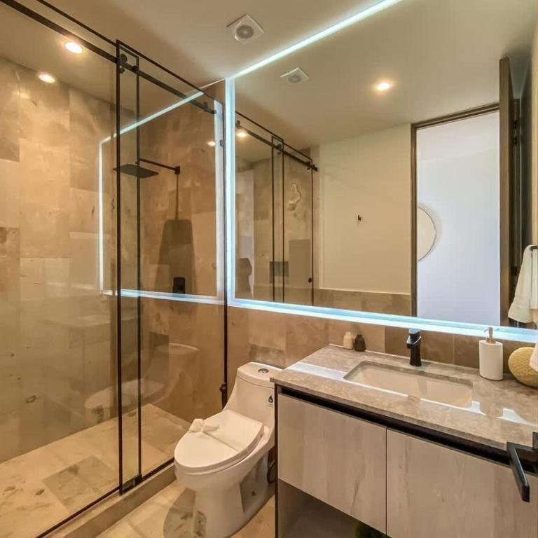 Distrito Puerto by Andiani Travel - Two-Bedroom Deluxe Apartment with Ocean View - 22