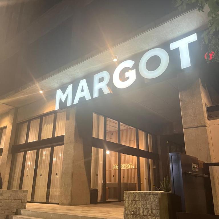 Bonito alojamiento en Margot a una cuadra de Expo Gdl - World Cup visitors welcome - Two-Bedroom Apartment - 63