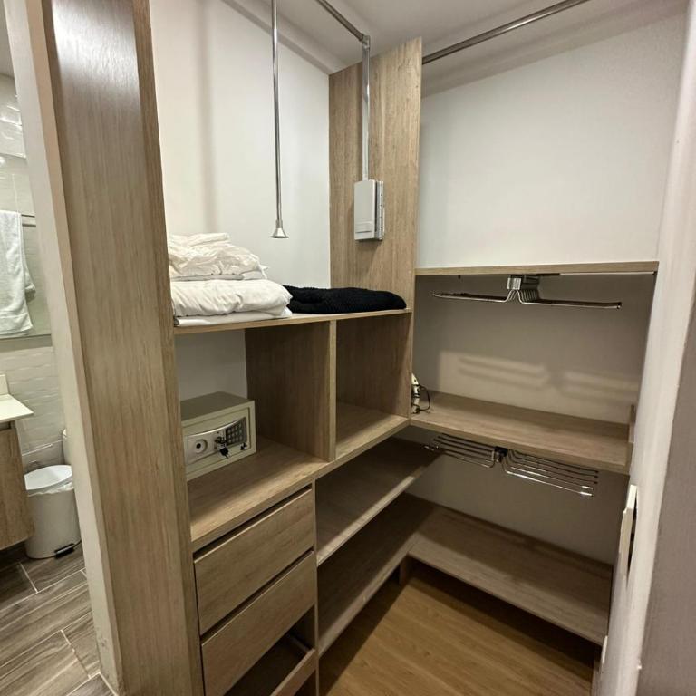 Laureles lujo - Apartamento de 2 dormitorios - 7