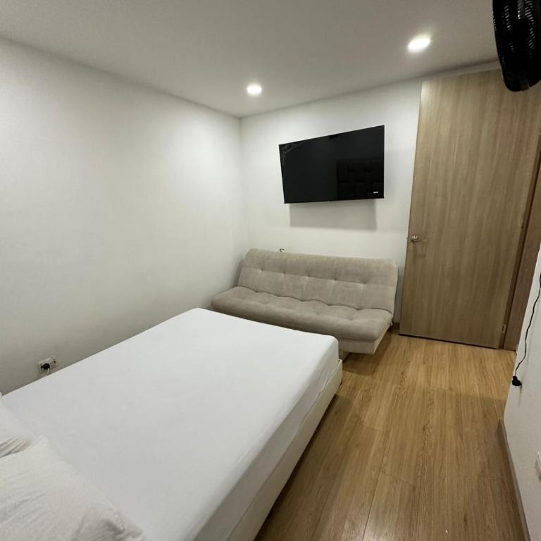 Laureles lujo - Apartamento de 2 dormitorios - 9