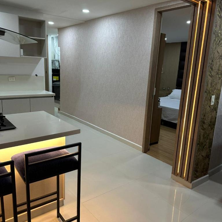 Laureles lujo - Apartamento de 2 dormitorios - 14