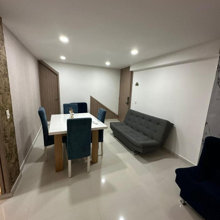 Laureles lujo - Apartamento de 2 dormitorios - 16