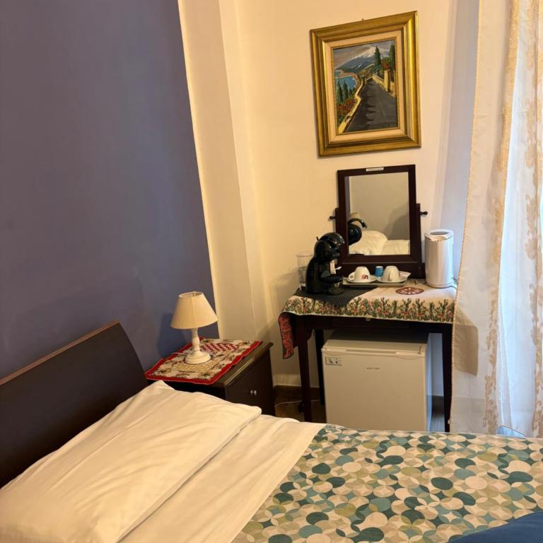 B&B Antonella - Camera Matrimoniale Economy - 11