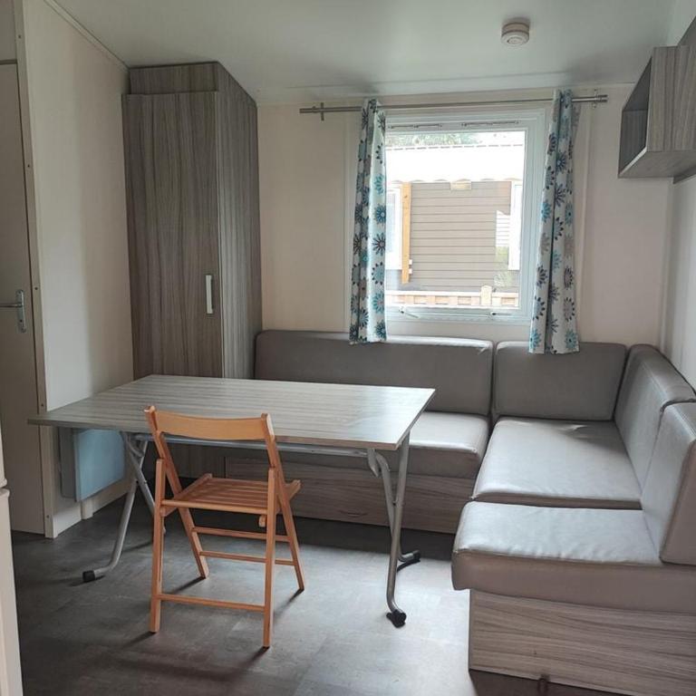 Mobil-home climatisé, animaux OK - 6 pers. - API-1-52-2205 - Mobile Home - 3