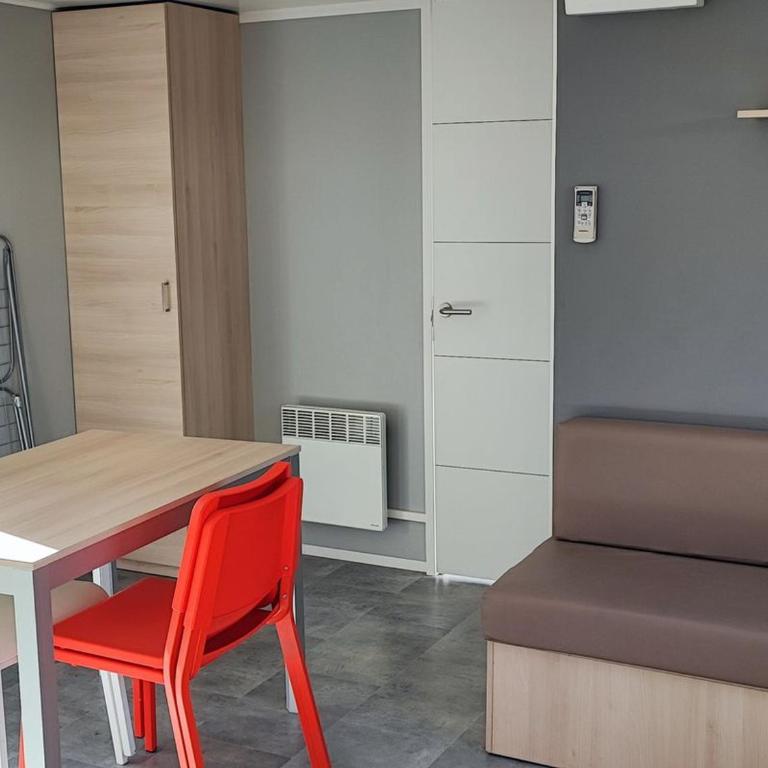 Mobil home confortable, clim - 6 pers. - API-1-52-2207 - Mobilheim - 14