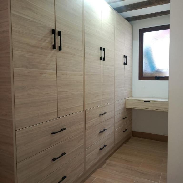 Estudio con ubicación estratégica y céntrica, totalmente nuevo por estrenar - Two-Bedroom Apartment - 2