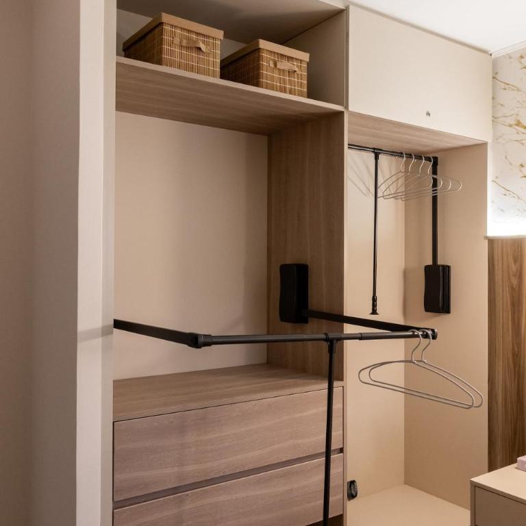 Modern 2BR Apartment in Exclusive Miraflores Area Ideal for Executives & Long Stays - Two-Bedroom Apartment - 93