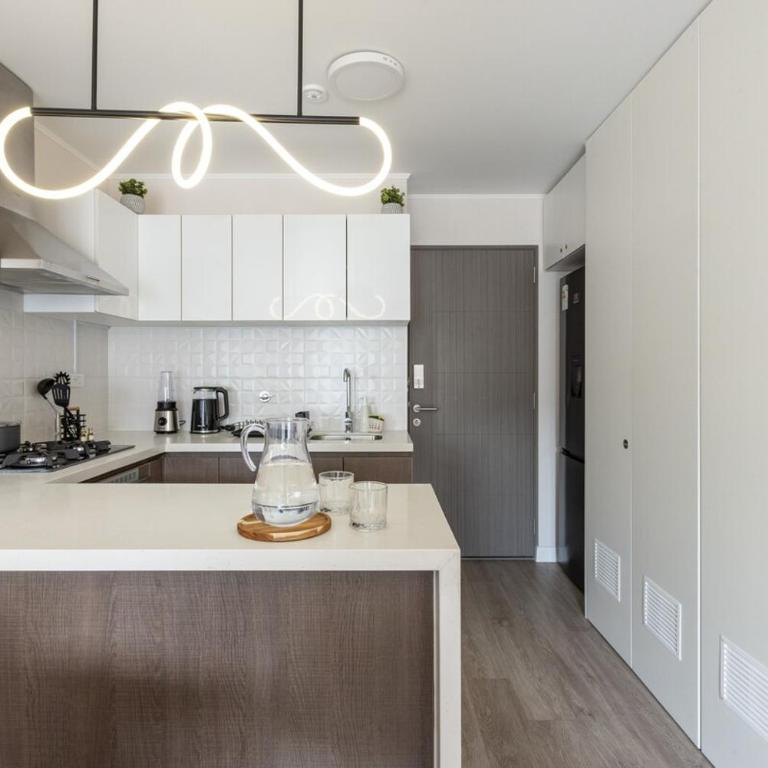 Modern 2BR Apartment in Exclusive Miraflores Area Ideal for Executives & Long Stays - Two-Bedroom Apartment - 34