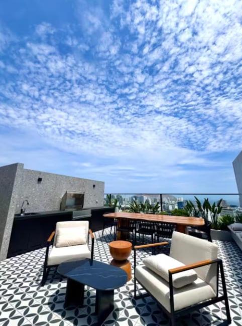 Modern 2BR Apartment in Exclusive Miraflores Area Ideal for Executives & Long Stays - Two-Bedroom Apartment - 78