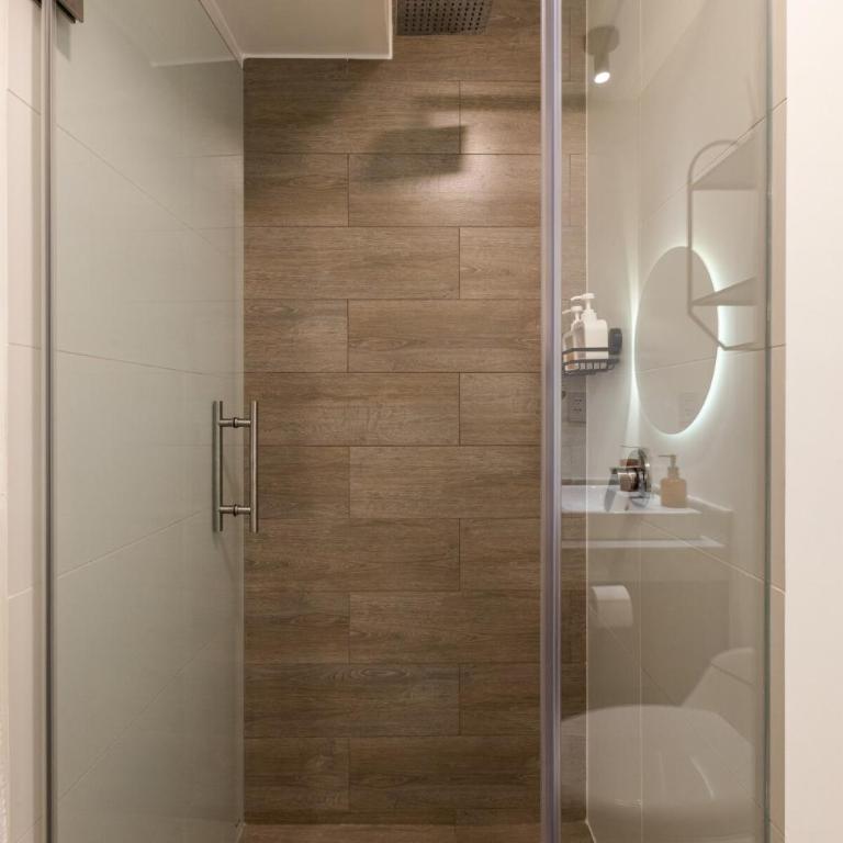 Modern 2BR Apartment in Exclusive Miraflores Area Ideal for Executives & Long Stays - Two-Bedroom Apartment - 84