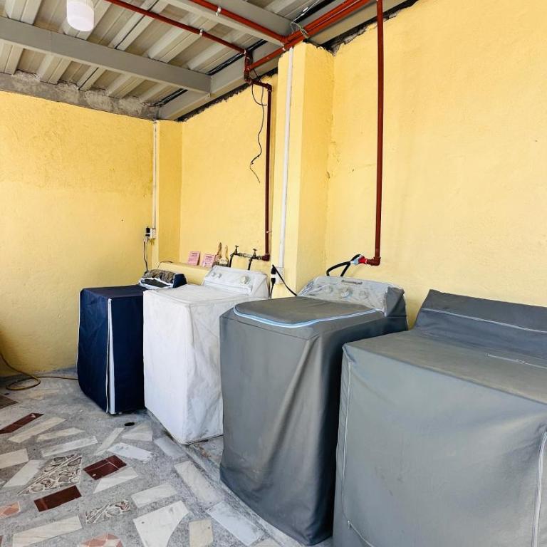 Casa independiente - Two-Bedroom Apartment with Garden View - 4