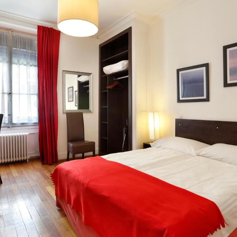 Hotel Tor - Standard Zimmer mit Kingsize-Bett - 1