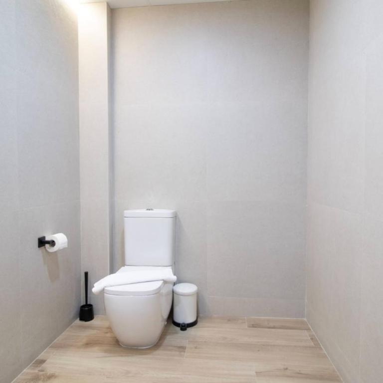 Loft near the sea and downtown Maritim - One-Bedroom Apartment - 11