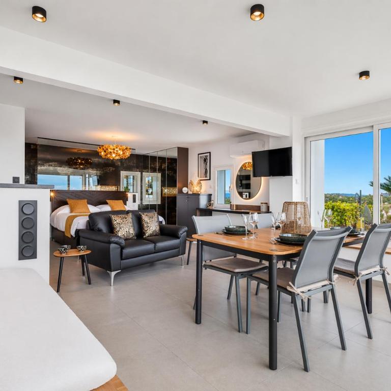 Villa Aurora Port Nature - vue mer- terrasse plein sud - Parking - Village Naturiste - One-Bedroom Apartment - 14