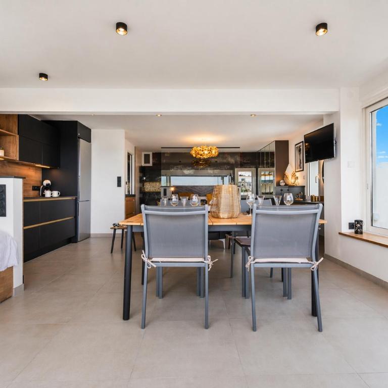 Villa Aurora Port Nature - vue mer- terrasse plein sud - Parking - Village Naturiste - One-Bedroom Apartment - 13