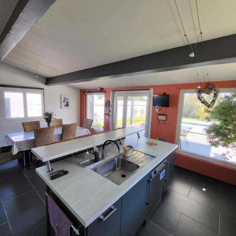Maison climatisée avec piscine entre Alpilles et Camargue - Casa de 3 dormitorios - 12