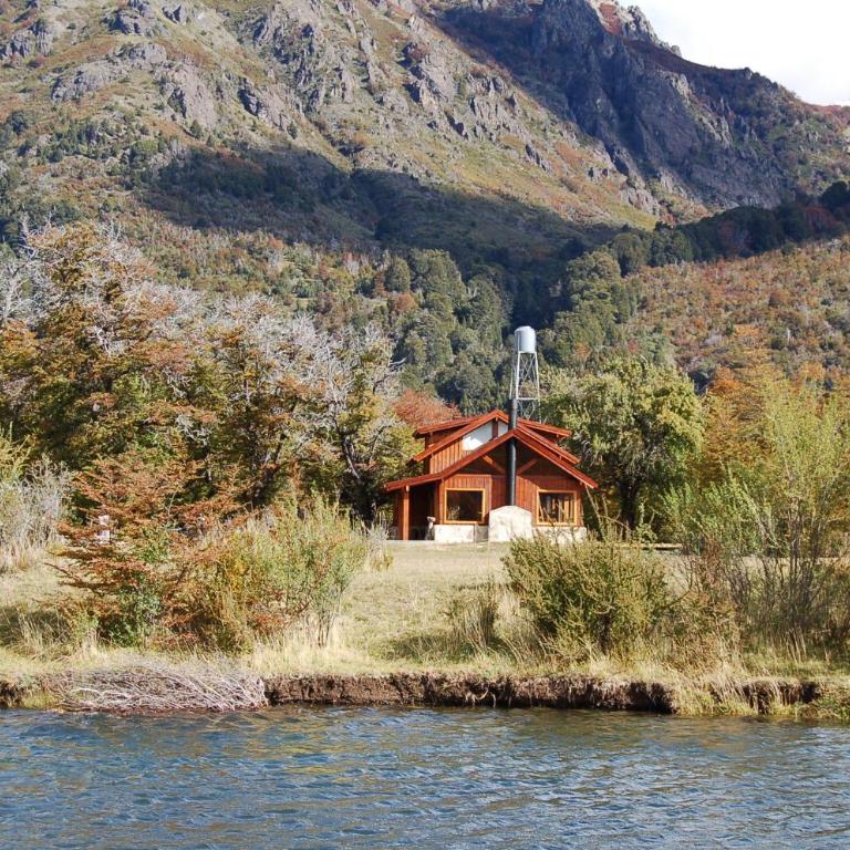 Casa Lago Meliquina - Three-Bedroom Chalet - 10