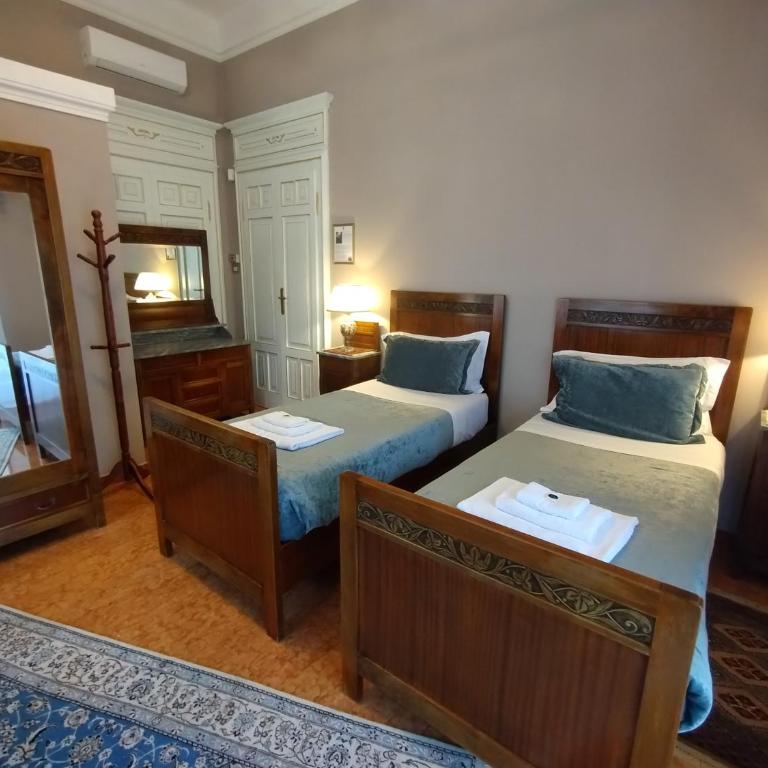 NOBILI LIBARDI - VILLA BASEVI - Camera Doppia con Letti Singoli con Bagno Privato - 7