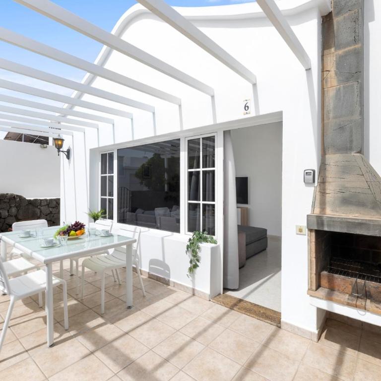 Casa El Golfo - N 6 by Escape Home - Bungalow - 1