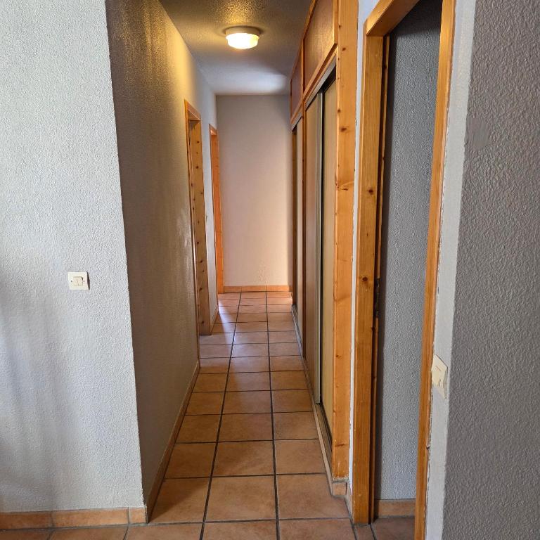 Super Arc Location - Appartement - 43