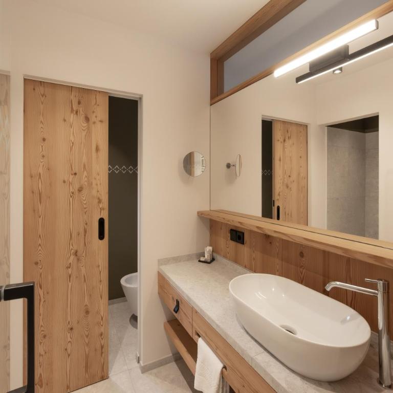 Hotel Ladinia - Grande Chambre Double - 1