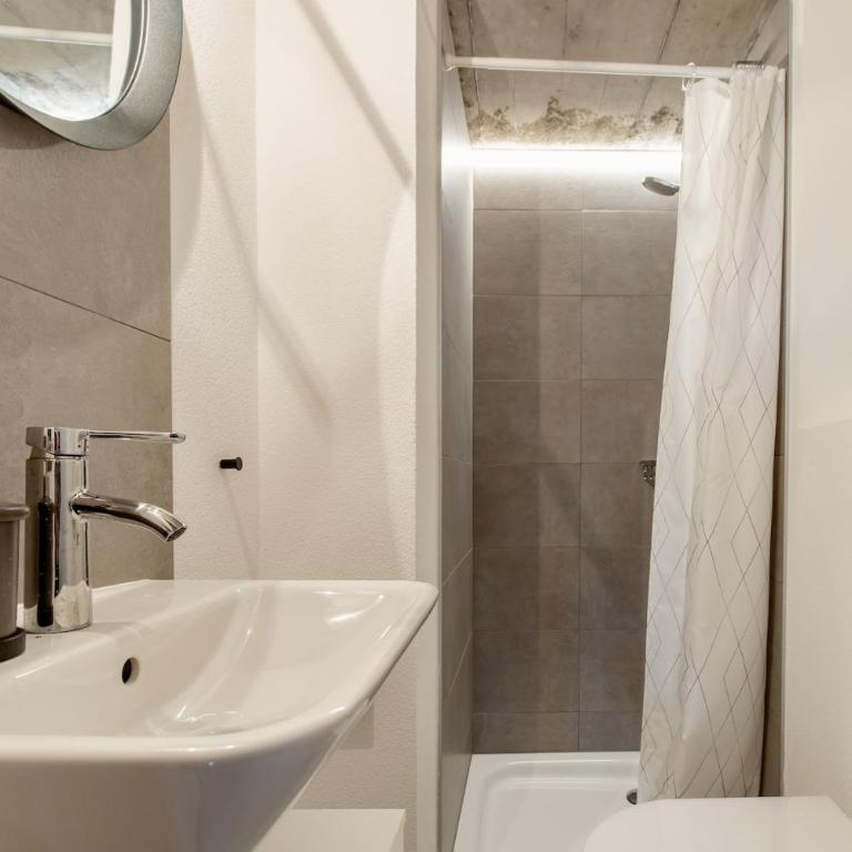 Magnifique studio proche de Crans-Montana - Appartement 1 Chambre - 13