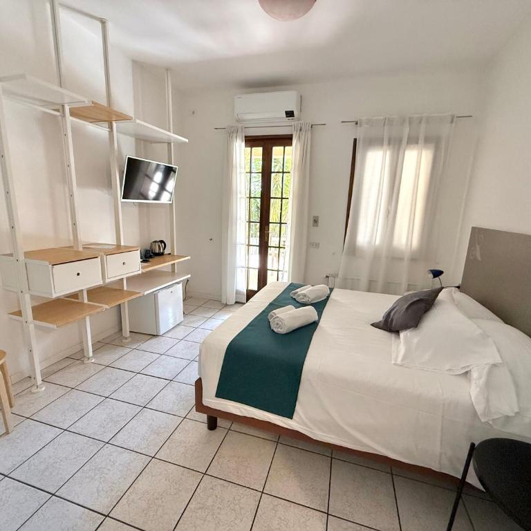 Albergo Vittoria - Camera Tripla con Accesso Disabili - 4