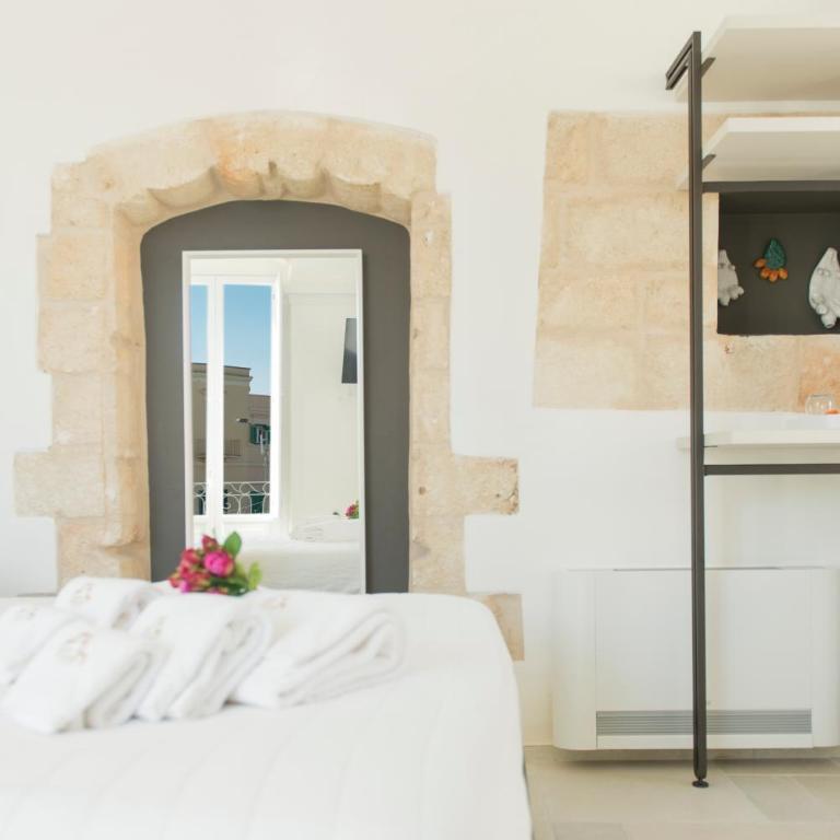 Monsignore Luxury Suite - Suite King con Vasca Idromassaggio - 24