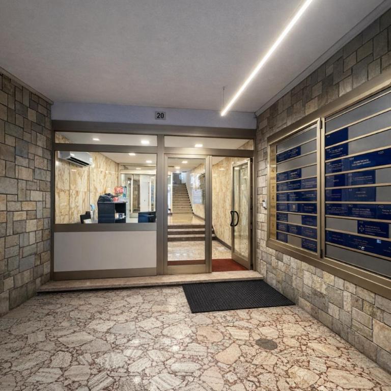 Century 25 Genova - Appartamento con 1 Camera da Letto - 4