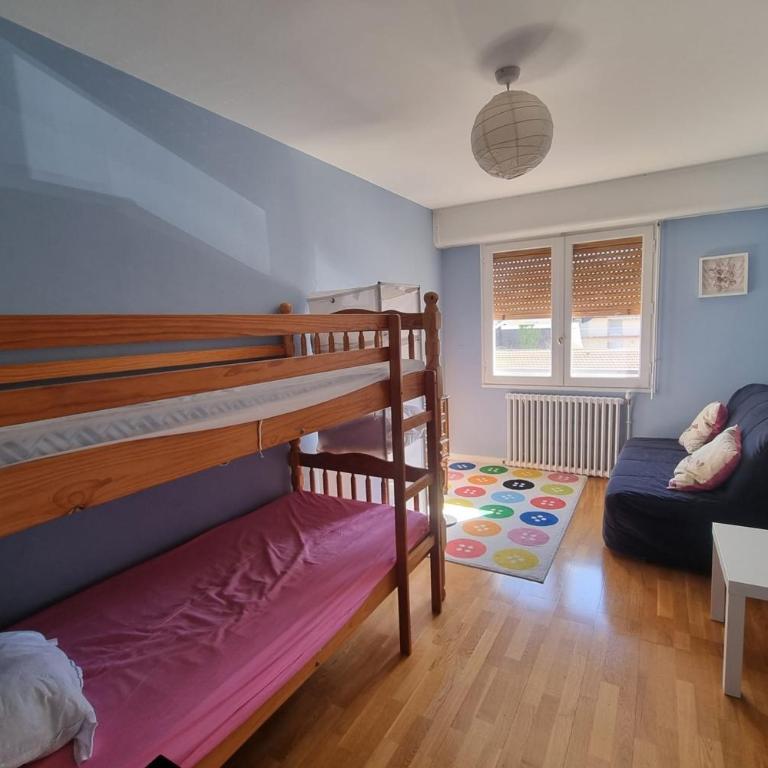 90m apartment with balcony and parking - Apartment - 7