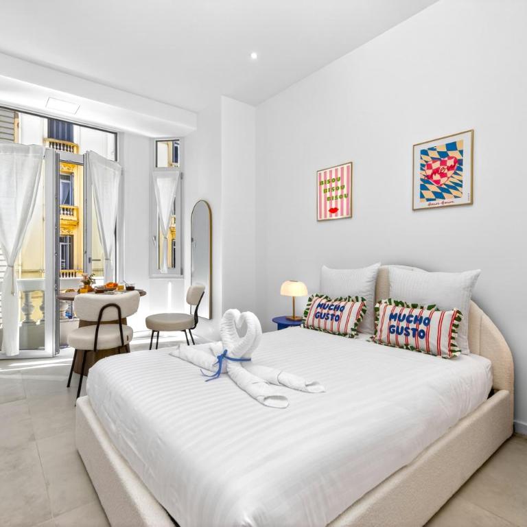 L'ASTORIA - Somptueux studio - Proche Mer - Carré d'Or Menton - Appartement - Vue sur Ville - 1