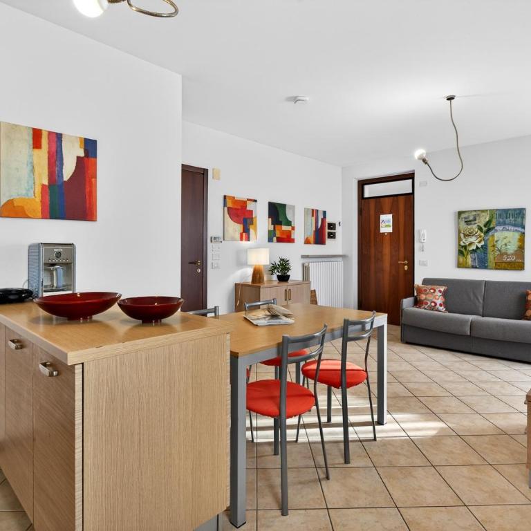 MIRALAGO APARTMENTS - Regarda Travel - Appartamento con Vista Giardino - 16