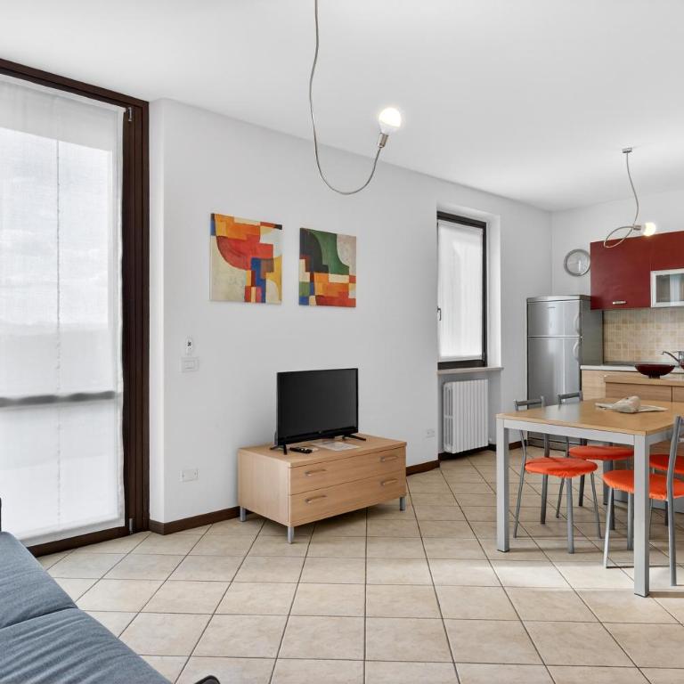 MIRALAGO APARTMENTS - Regarda Travel - Appartamento con Vista Giardino - 19