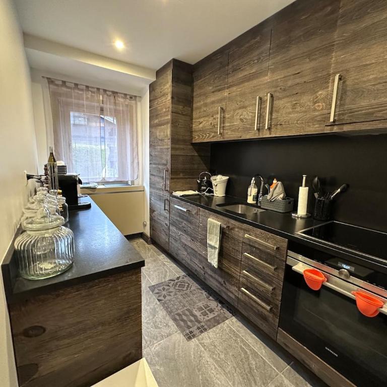 Spacious Luxury Alpine Duplex in Crans Montana - Appartamento con 3 Camere da Letto - 2