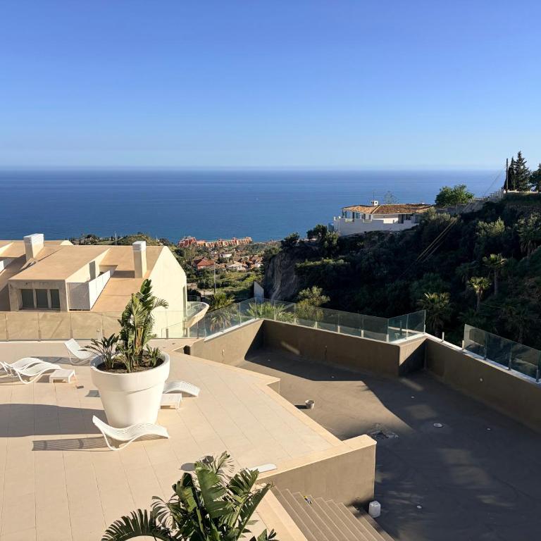 Penthouse Duplex Stupa Hills 4BR - Apartamento de 4 dormitorios con balcón - 46