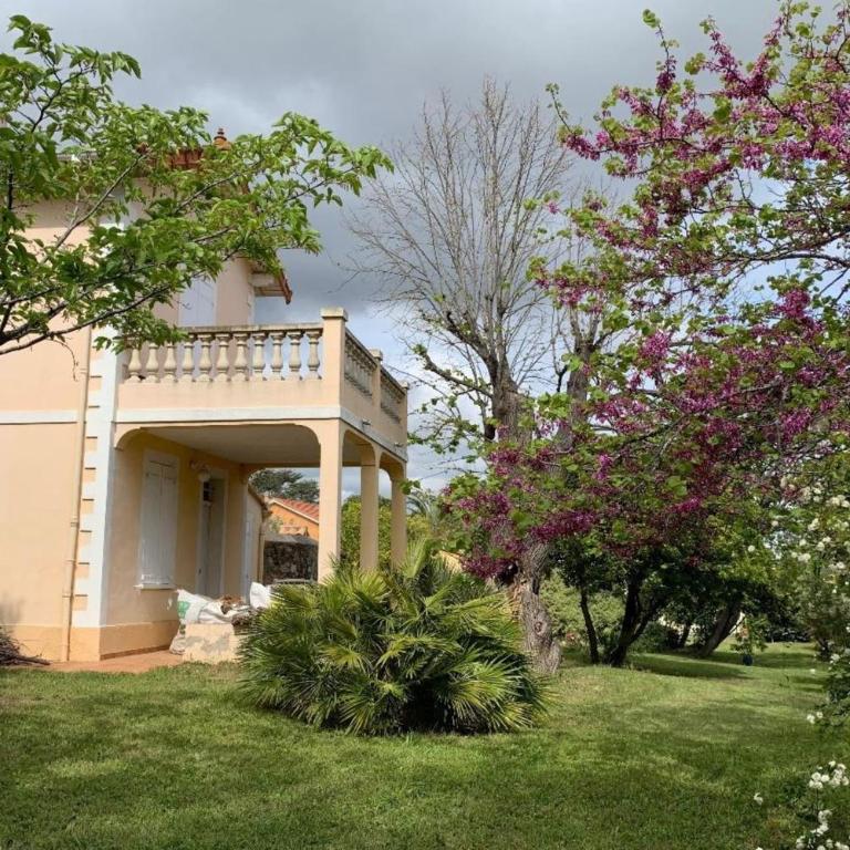 Garden house 5 mins from Sanary Port - Ferienhaus - 1