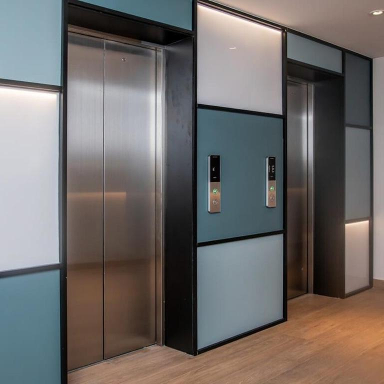 Urban Oasis Stylish 1BR Pool BBQ Free Parking - Apartamento - 9