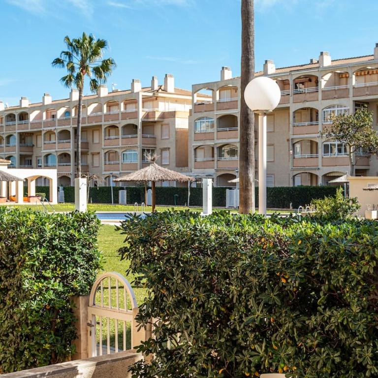 Apartamento bajo con jardin a 1ª linea de playa - Apartamento de 2 dormitorios - 13