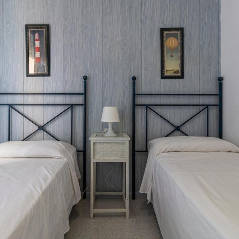 Apartamento bajo con jardin a 1ª linea de playa - Apartamento de 2 dormitorios - 20