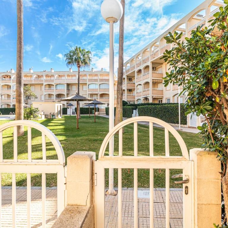 Apartamento bajo con jardin a 1ª linea de playa - Apartamento de 2 dormitorios - 21