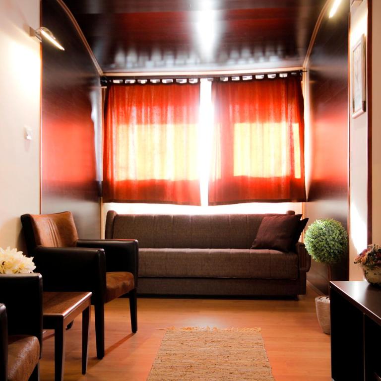 Hotel Junior - Family Room - 4