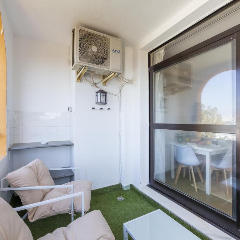 AlmeriaSuite Roquetas Terrace - One-Bedroom Apartment with Terrace - 24